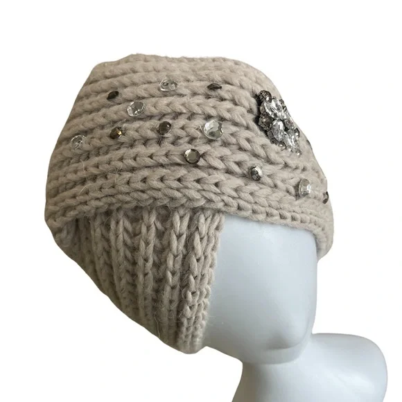 Gelso Bianco | Accessories | Gelso Bianco Beautiful Beanie  display picture 2